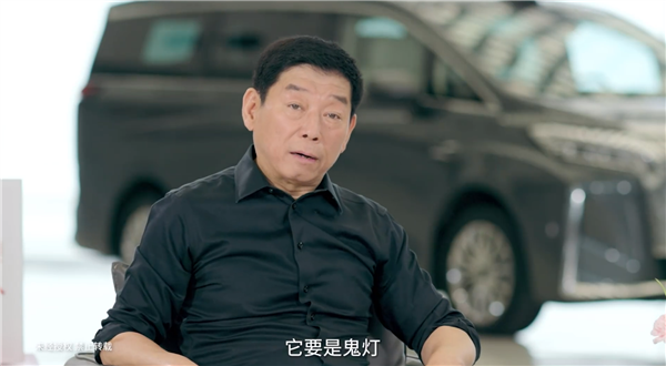 比亚迪李云飞连发两条微博：狗可以咬人但人不能咬狗 